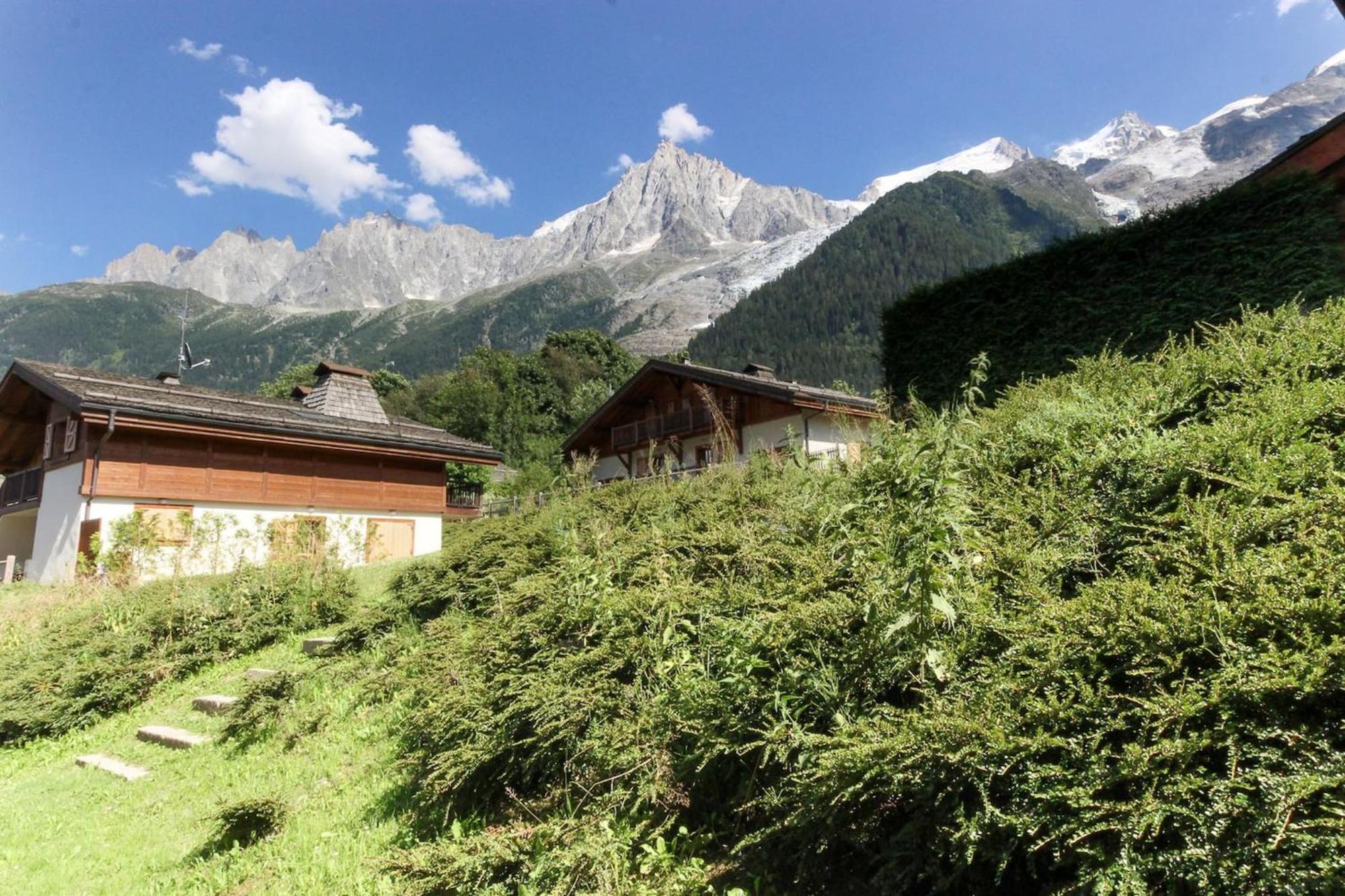 Les Granges Des Bossons Lägenhet Chamonix Exteriör bild